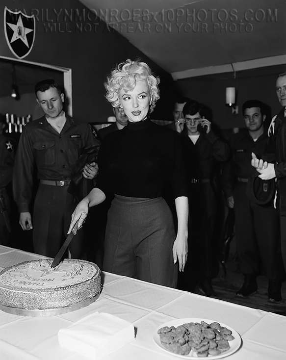 MARILYN MONROE BIRTHDAYCAKEwithTROOPS (2) RARE 8x10 PHOTOS