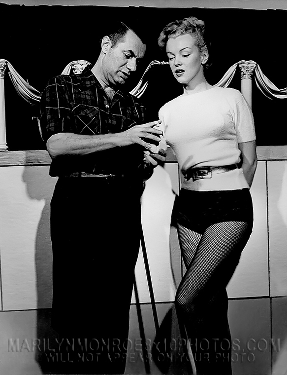 MARILYN MONROE DANCE INSTRUCTOR CHAT(1) RARE 8x10 PHOTO