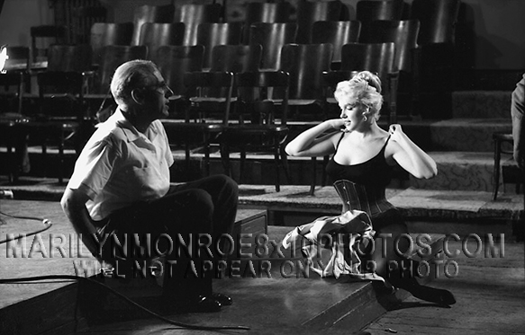 MARILYN MONROE DANCE NUMBER PRESHOOT (2) RARE 8x10 PHOTOS 
