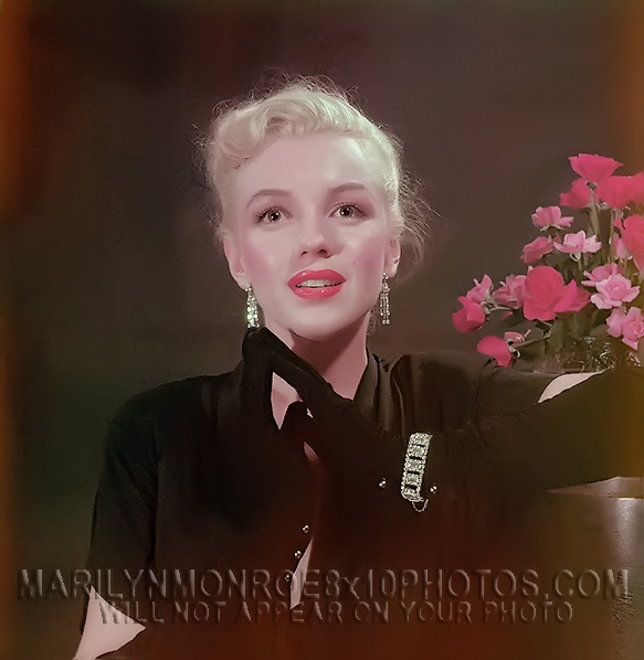 MARILYN MONROE DIAMONDS INBLACK SHOOT (2) RARE 8x10 PHOTOS