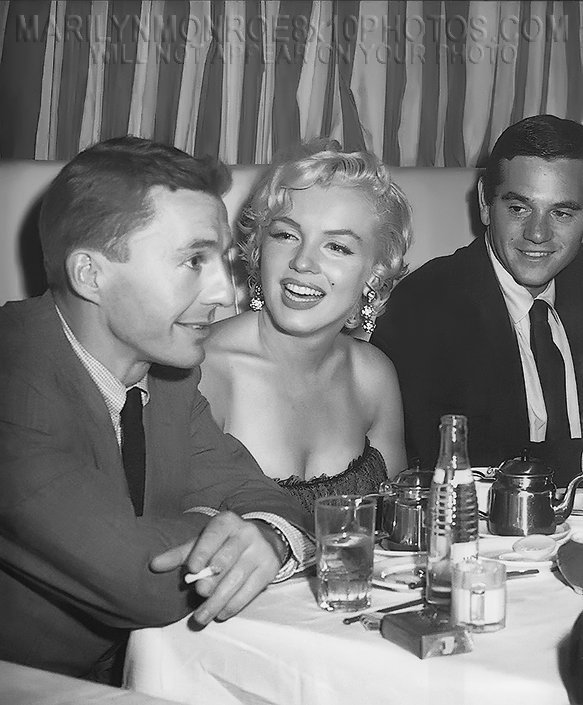 MARILYN MONROE DINNER WITH JOHNNY(1) RARE 8x10 PHOTO