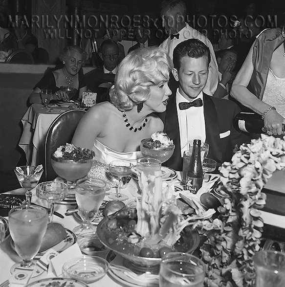 MARILYN MONROE DINNER WITH MARILYN (3) RARE 8x10 PHOTOS 