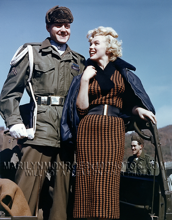 MARILYN MONROE ENTERTAINING theTROOPS (3) RARE 8x10 PHOTOS