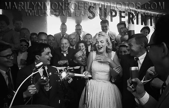 MARILYN MONROE FIREWORKS EVENT (3) RARE 8x10 PHOTOS 