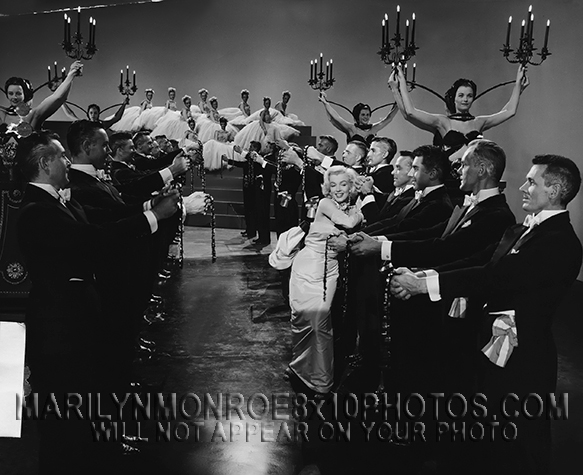 MARILYN MONROE GENTLEMEN PREFER ONSET (2) RARE 8x10 PHOTOS 