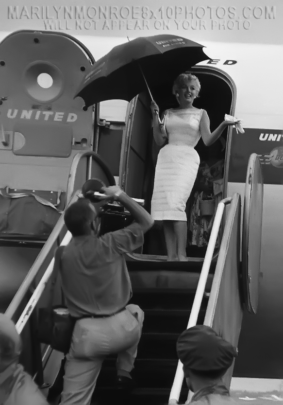 MARILYN MONROE GLAMOUR ON A PLANE (3) RARE 8x10 PHOTOS