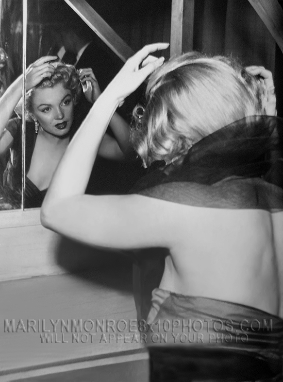 MARILYN MONROE HAIR FIX IN MIRROR (3) RARE 8x10 PHOTOS