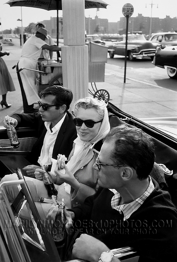 MARILYN MONROE HOTDOGS with ARTHUR (3) RARE 8x10 PHOTOS 