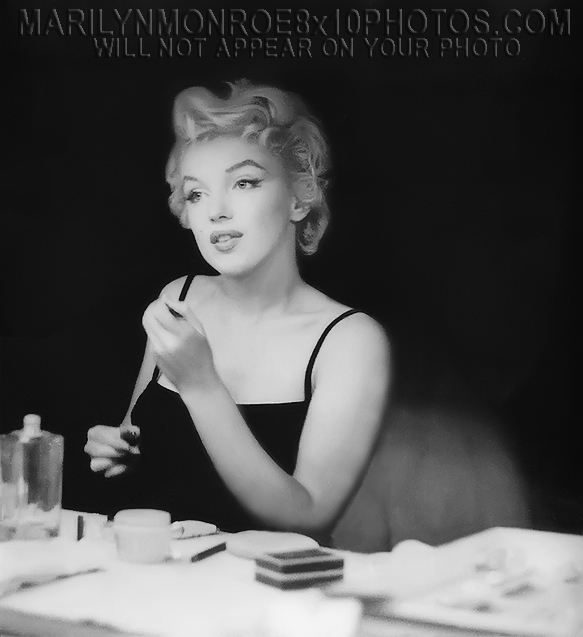 MARILYN MONROE inPRESHOW MAKEUP CHAIR (3) RARE 8x10 PHOTOS