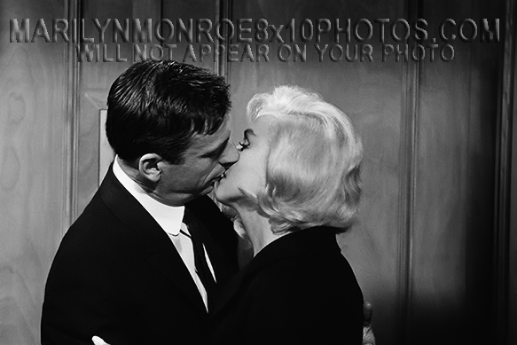 MARILYN MONROE LETS MAKE LOVE  ONSET (2) RARE 8x10 PHOTOS