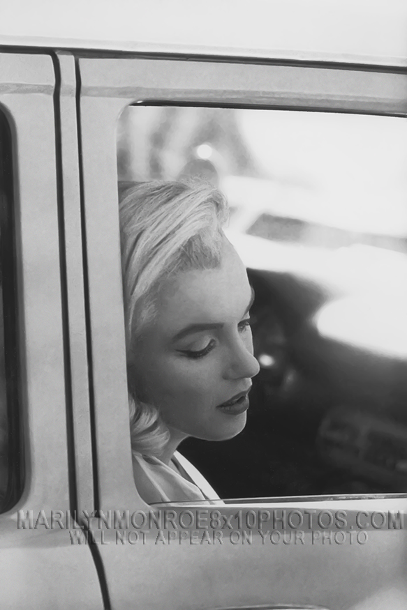 MARILYN MONROE MISFiTS BREAK (1) RARE 8x10 PHOTO