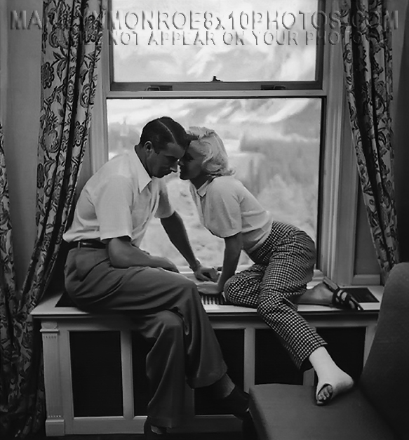 MARILYN MONROE MOUNTAIN VIEW with JOE (3) RARE 8x10 PHOTOS