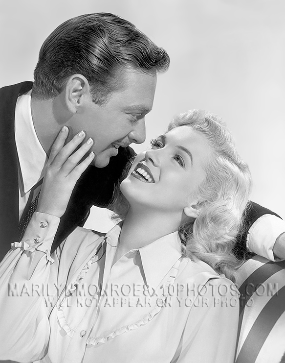 MARILYN MONROE ONSCREEN LOVE (1) RARE 8x10 PHOTO