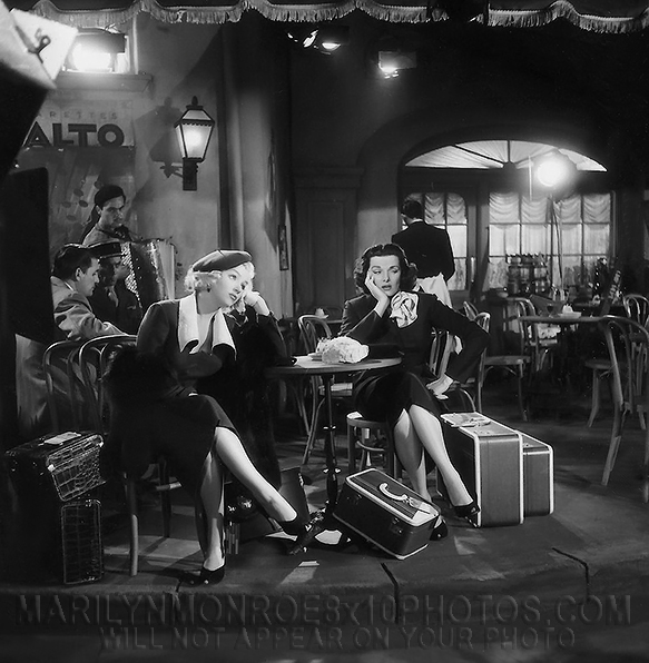 MARILYN MONROE ONSET with JANERUSSELL (3) RARE 8x10 PHOTOS