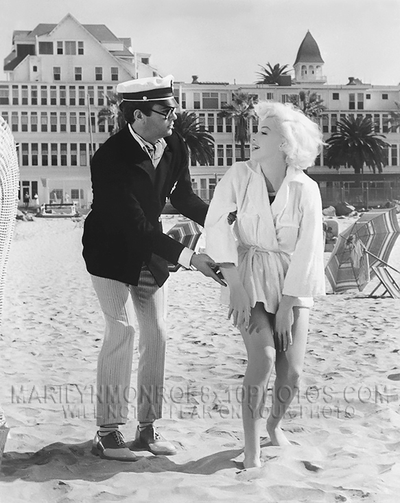 MARILYN MONROE ONSET with TONY CURTIS (3) RARE 8x10 PHOTOS