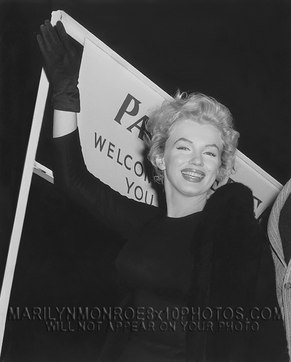 MARILYN MONROE PLANE WAVE (1) RARE 8x10 PHOTO