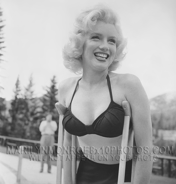 MARILYN MONROE POOLSIDE ON CRUTCHES (3) RARE 8x10 PHOTOS