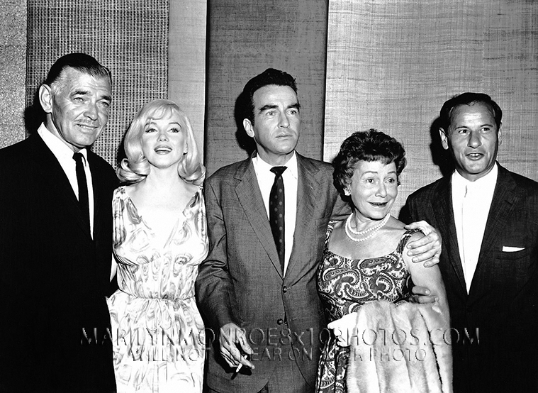 MARILYN MONROE POSING withCLARK GABLE(1) RARE 8x10 PHOTO