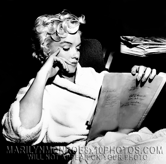 MARILYN MONROE SCRIPT READER(1) RARE 8x10 PHOTO
