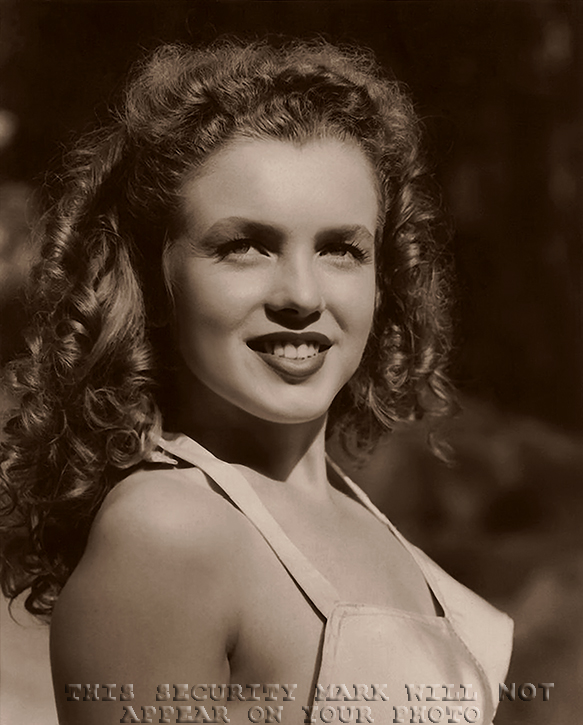 MARILYN MONROE AT AGE 16~SEPIA TONED BEAUTY (2) RAREST 8x10 PHOTOS