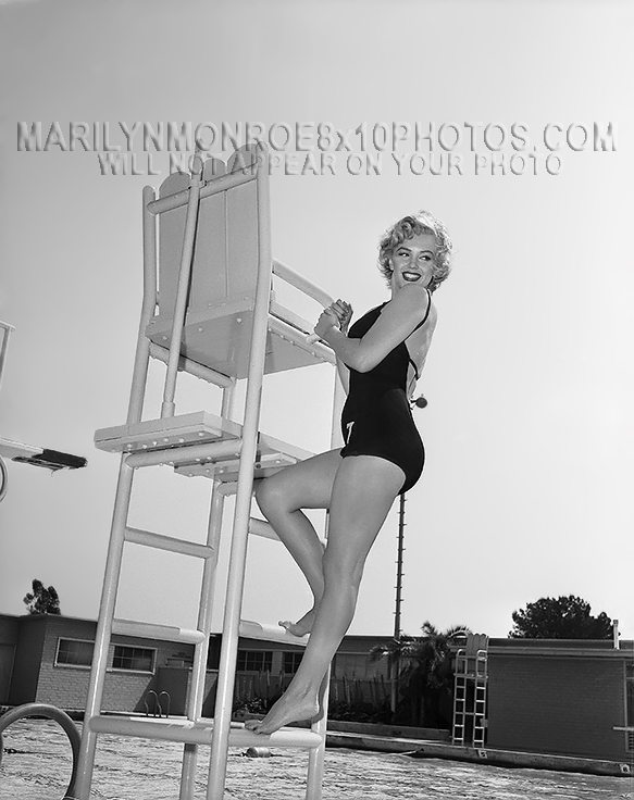 MARILYN MONROE SEXIEST LIFEGUARD (1) RARE 8x10 PHOTO