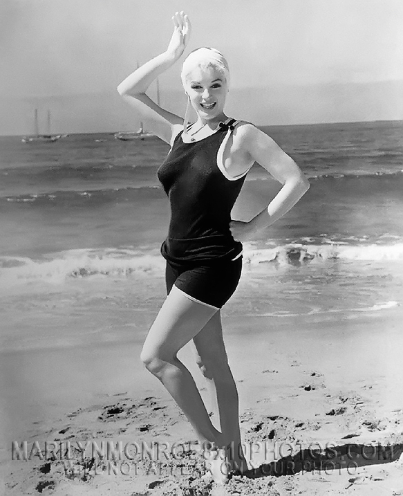 MARILYN MONROE SEXY in1PIECE AT BEACH (1) RARE 8x10 PHOTO