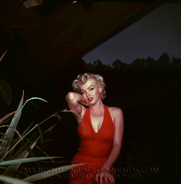 MARILYN MONROE SEXY in REDnightDRESS(1) RARE 8x10 PHOTO