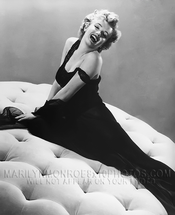 MARILYN MONROE SEXY LINGERIE SHOOT (2) RARE 8x10 PHOTOS 