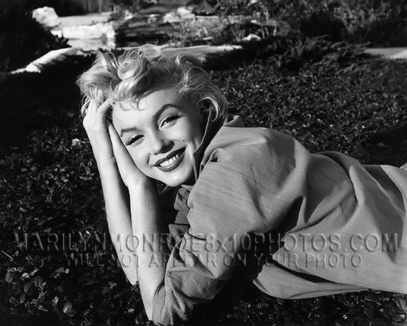 MARILYN MONROE SEXY ON THE GRASS (3) RARE 8x10 PHOTOS