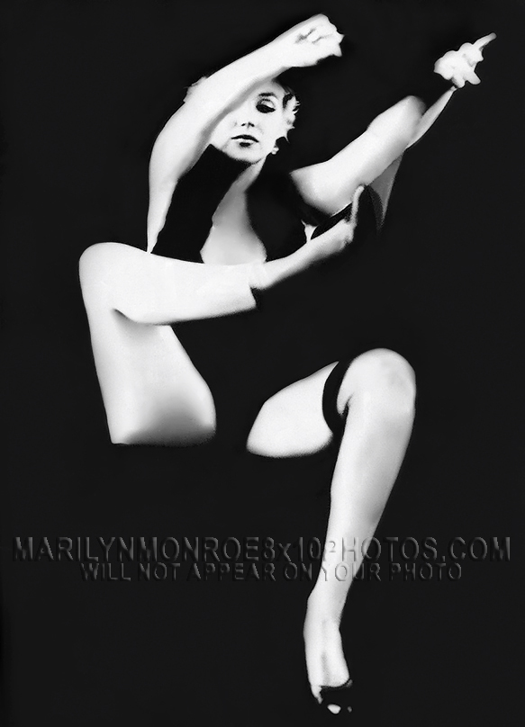 MARILYN MONROE SEXY SHOWGIRL IN BLACK(1) RARE 8x10 PHOTO