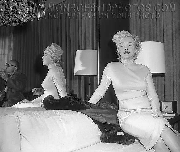 MARILYN MONROE SIDE HAT and a MIRROR(1) RARE 8x10 PHOTO