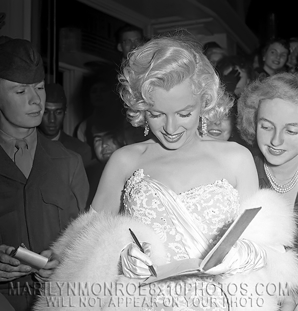 MARILYN MONROE SIGNING FOR the TROOPS (1) RARE 8x10 PHOTO