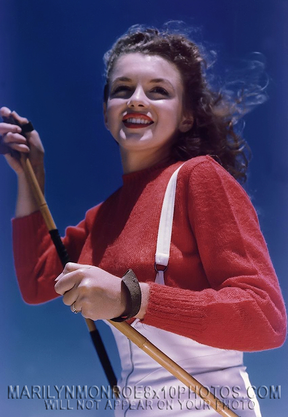 MARILYN MONROE SKIING IN RED 1943 (3) RARE 8x10 PHOTOS 