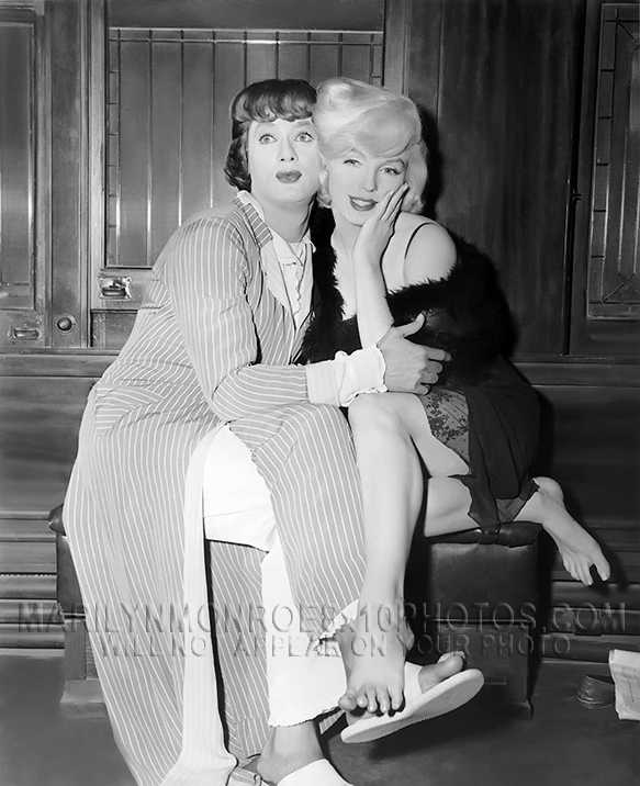 MARILYN MONROE SLIH with TONY CURTIS (3) RARE 8x10 PHOTOS 