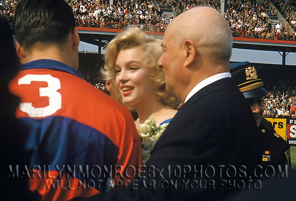 MARILYN MONROE SOCCERmatch BEAUTY (3) RARE 8x10 PHOTOS 