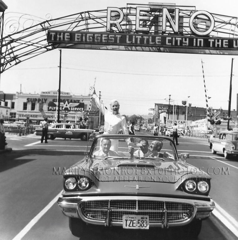 MARILYN MONROE WELCOME TO RENO (1) RARE 8x10 PHOTO