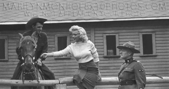 MARILYN MONROE with RCMP on RANCH (1) RARE 8x10 PHOTO