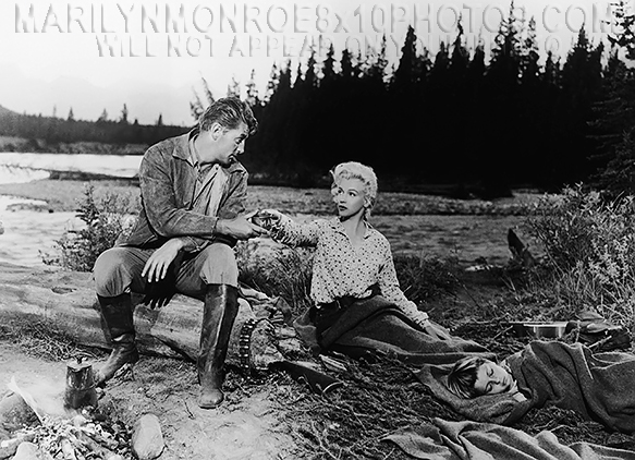MARILYN MONROE wRobert Mitchum ONSET (2) RARE 8x10 PHOTOS