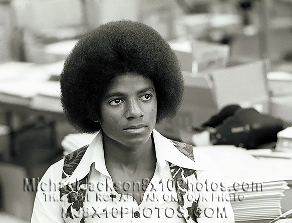 MICHAEL JACKSON  1977 inTIGHT VEST (3) RARE 8x10 PHOTOS