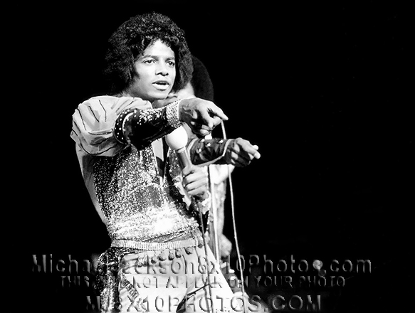 MICHAEL JACKSON  1979 DESTINYTOUR LIVE (3) RARE 8x10 PHOTOS