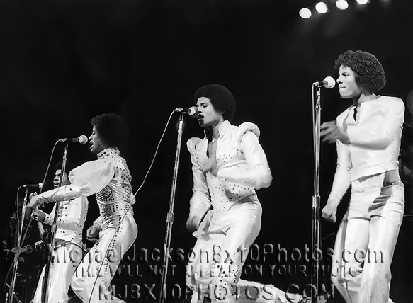 MICHAEL JACKSON  1979 DESTINYTOUR LIVE (3) RARE 8x10 PHOTOS
