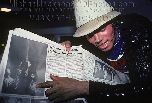 MICHAEL JACKSON 1981 READ THE REVIEWS (1) RARE 8x10 PHOTO