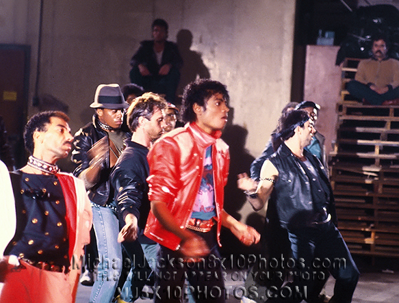 MICHAEL JACKSON  1984 BEAT IT SHOOT (3) RARE 8x10 PHOTOS