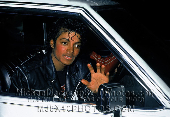 MICHAEL JACKSON  1984 LIMO WAVE (2) RARE 8x10 PHOTOS