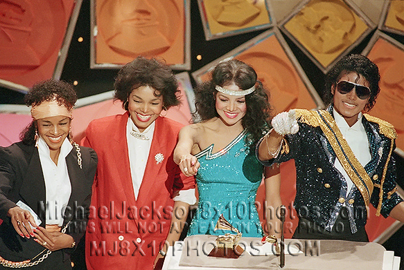 MICHAEL JACKSON 1985 AWARDS wSISTERS (3) RARE 8x10 PHOTOS