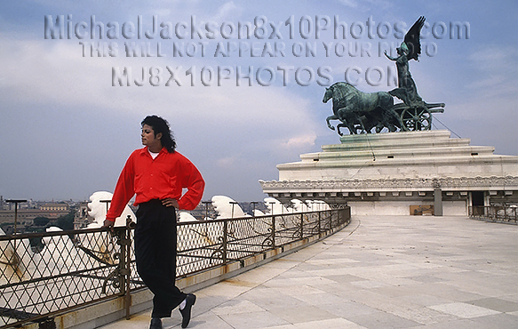MICHAEL JACKSON  1987 VISIT TO ROME (3) RARE 8x10 PHOTOS