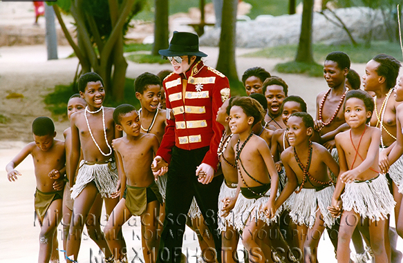 MICHAEL JACKSON  1991 SUNCITY AFRICA (3) RARE 8x10 PHOTOS