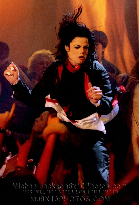 MICHAEL JACKSON 1996 YOU ARE NOT ALONE (3) RARE 8x10 PHOTOS