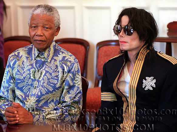 MICHAEL JACKSON  1998 w Nelson Mandela (2) RARE 8x10 PHOTOS