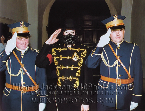 MICHAEL JACKSON  1999 in POLAND (3) RARE 8x10 PHOTOS